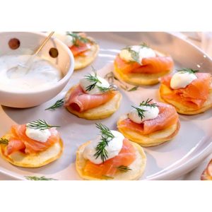 Blinis de saumon fumé - 24 pcs