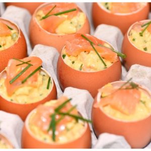 Oeuf coquille au saumon fumé - 20 pcs